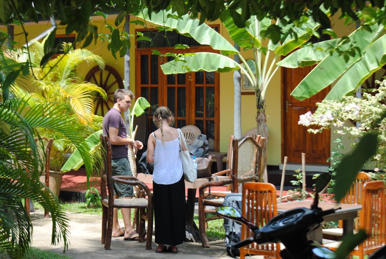 Villa Champagne Tissamaharama Luaran gambar