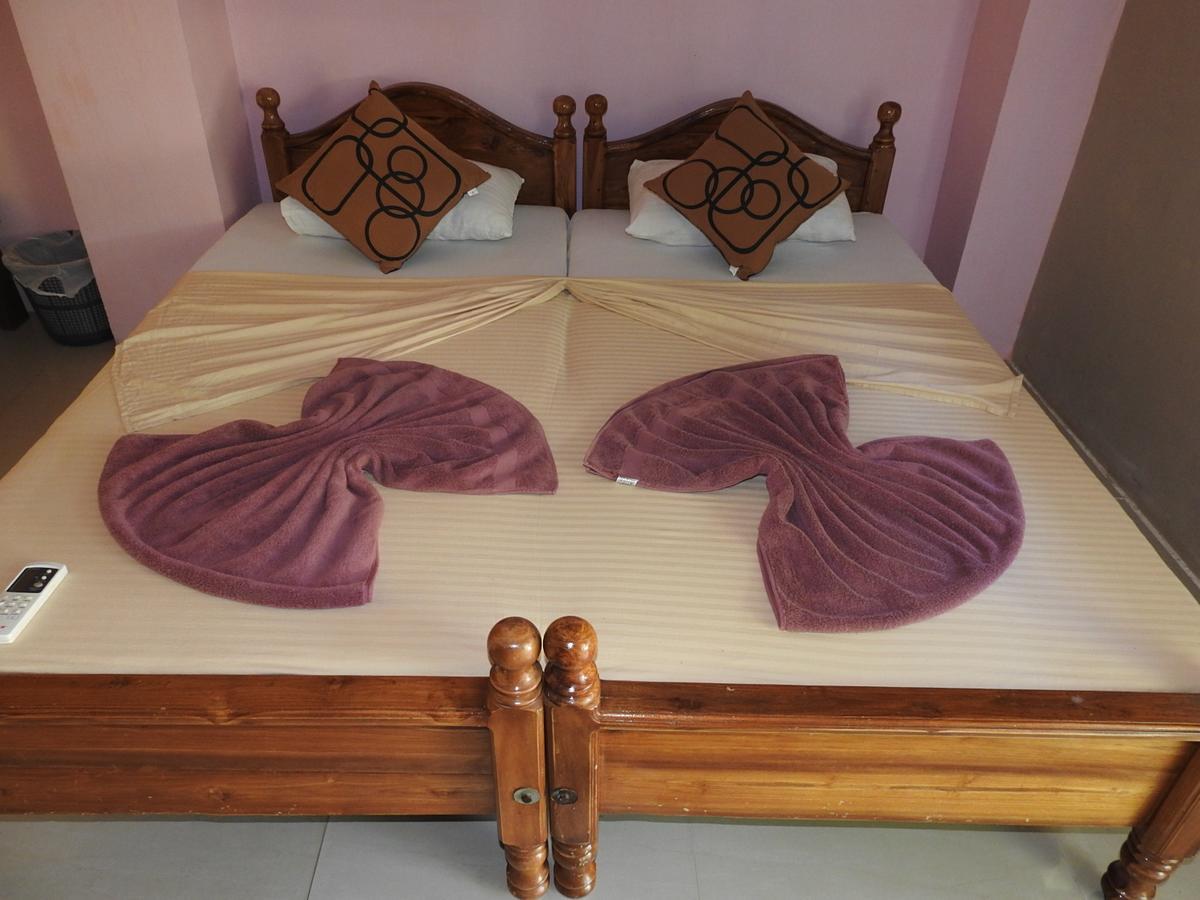 Villa Champagne Tissamaharama Luaran gambar