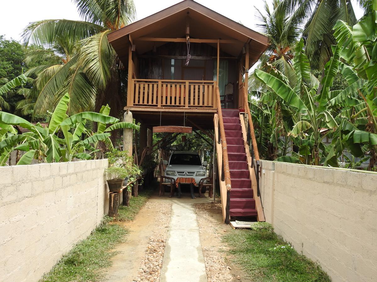 Villa Champagne Tissamaharama Luaran gambar