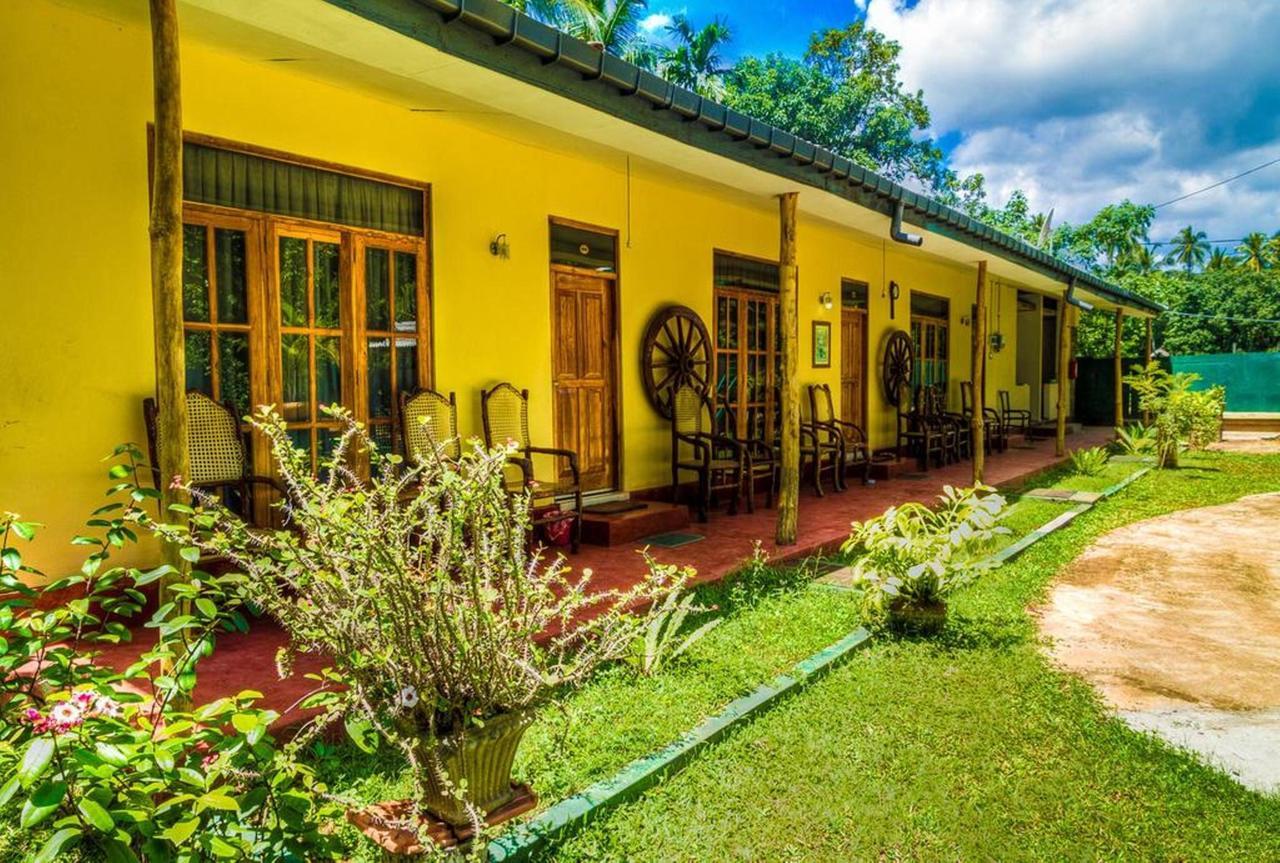 Villa Champagne Tissamaharama Luaran gambar