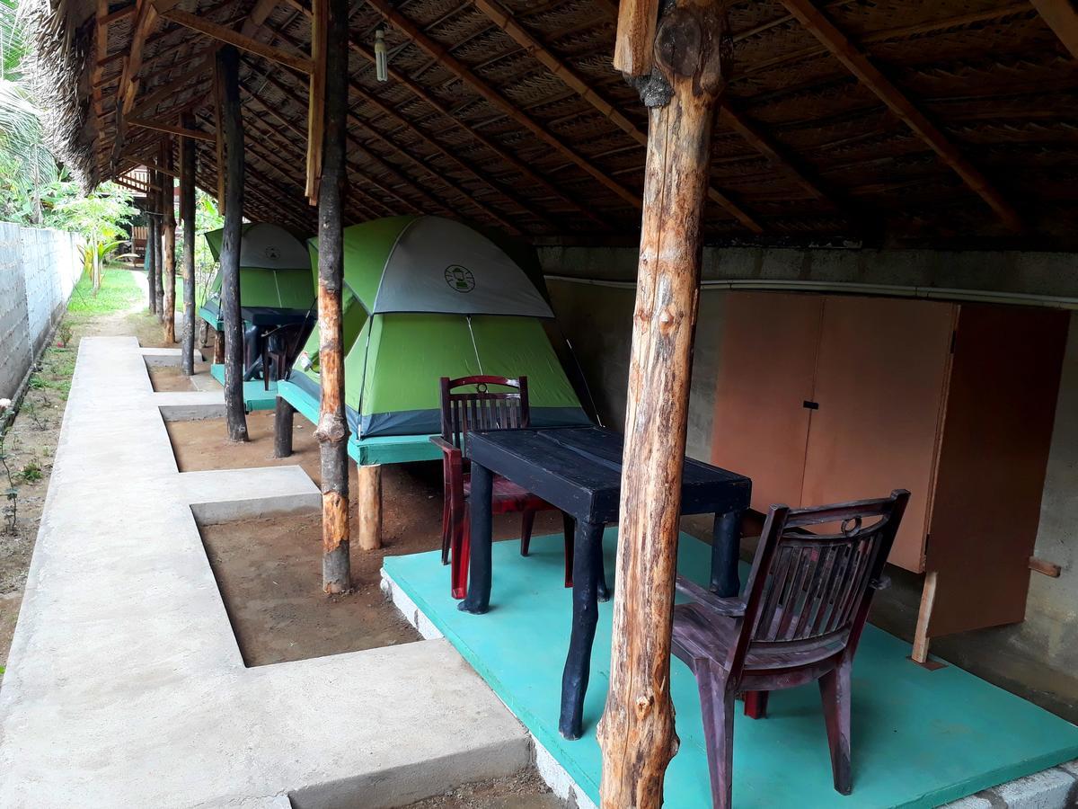 Villa Champagne Tissamaharama Luaran gambar